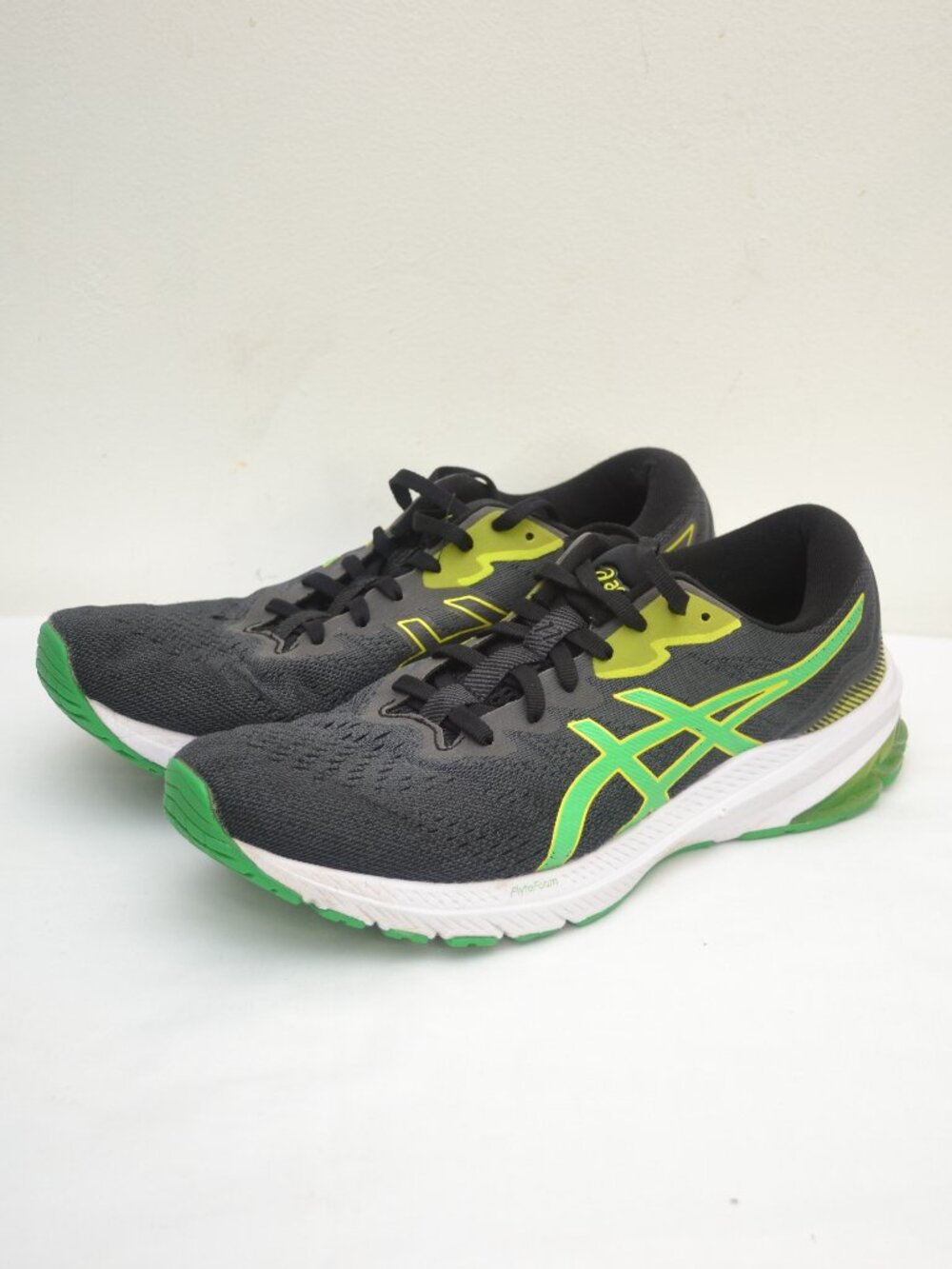 Asics GT-1000 11 Mens Size 8 pre owned Size 8